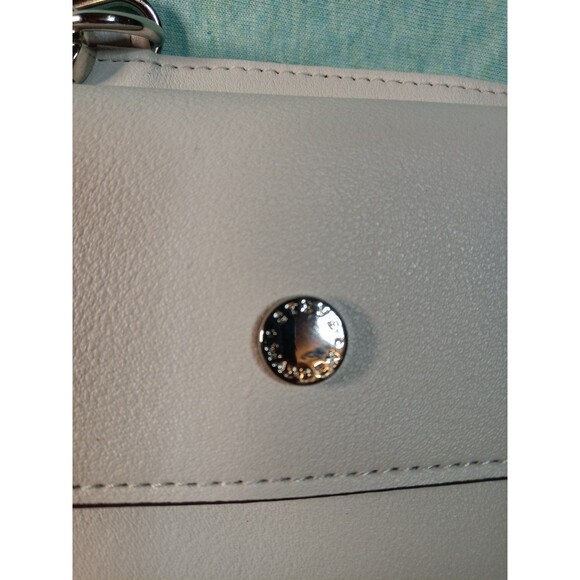 Steve Madden wallet/crossbody Pink Cream NWOT - Picture 2 of 6